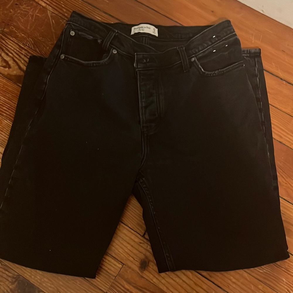 Black Abercrombie & Fitch the Dad High Rise size 27 SHORT